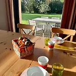 Le Clos Des Granges Feriehus *
